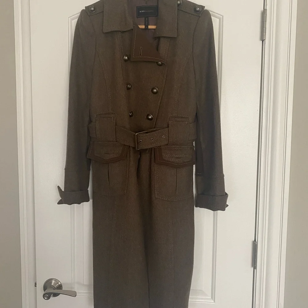 BCBG MaxAzria - Picture 1 of 1
